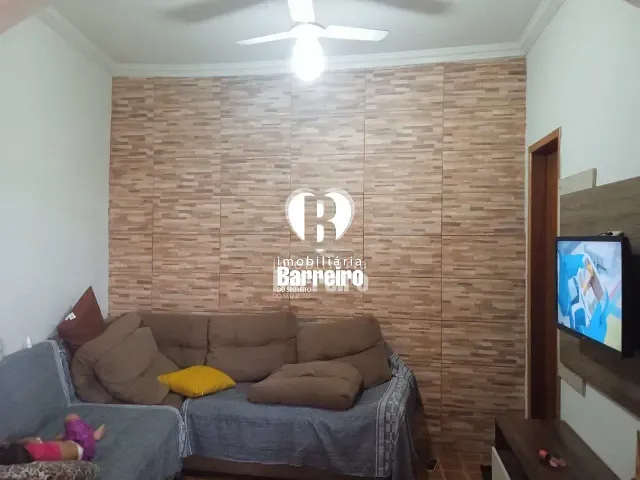 Casa 3 quartos e 2 banheiros, à venda, no bairro Mangueiras (Barreiro) em Belo Horizonte