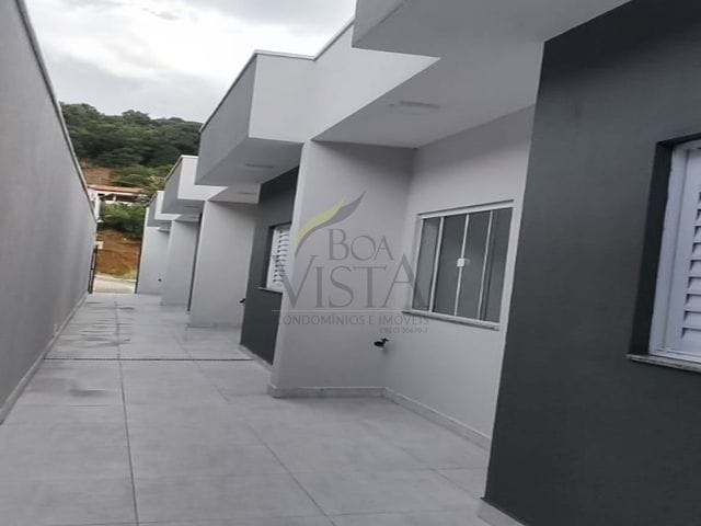Foto do Casa - Casa à venda com 2 Quartos, 1 Vaga, Sala e cozinha integradas, área útil: 50M² , no Residencial Villa Garden - Extrema - MG | Boa Vista Imóveis