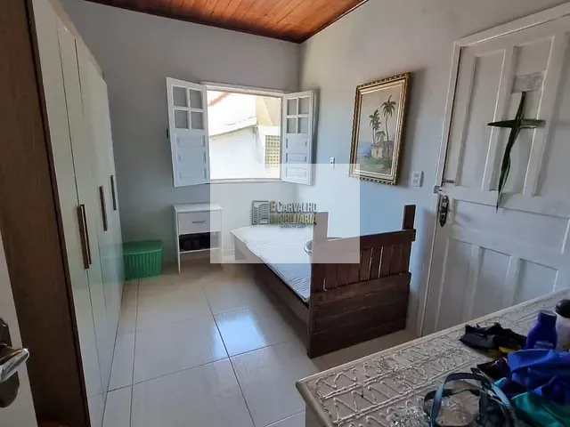 Casa 7 quartos e 2 banheiros, à venda, no bairro Hernani Sá em Ilhéus