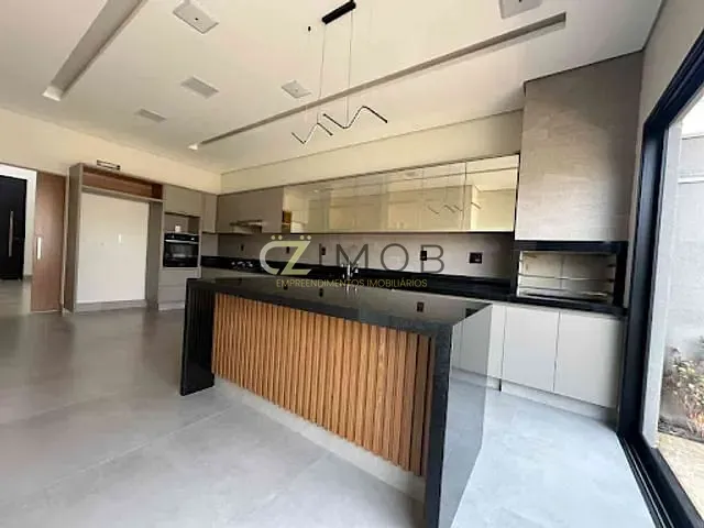Casa com 250m² 3 quartos e 5 banheiros, à venda, no bairro Bonfim Paulista em Ribeirão Preto