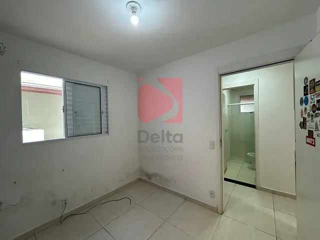 Casa 2 quartos e 1 banheiro, à venda, no bairro Parque Terras de Santa Maria em Pirassununga