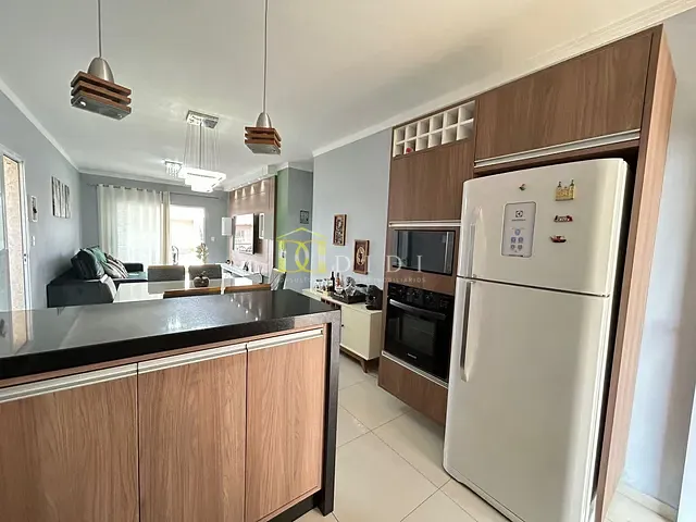 Casa 3 quartos e 2 banheiros, à venda, no bairro Vila Progresso em Porto Feliz