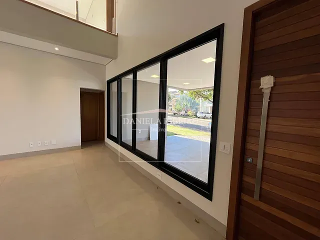 Casa 5 quartos e 6 banheiros, à venda, no bairro Esperança em Londrina