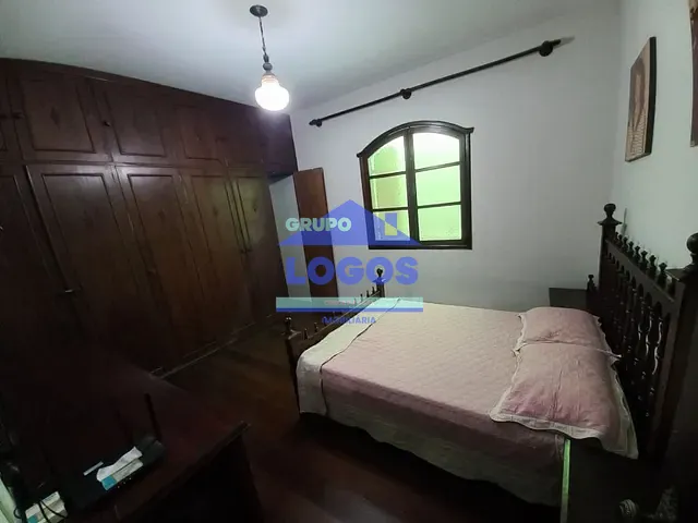 Casa com 542m² 5 quartos e 1 banheiro, à venda, no bairro República em João Monlevade