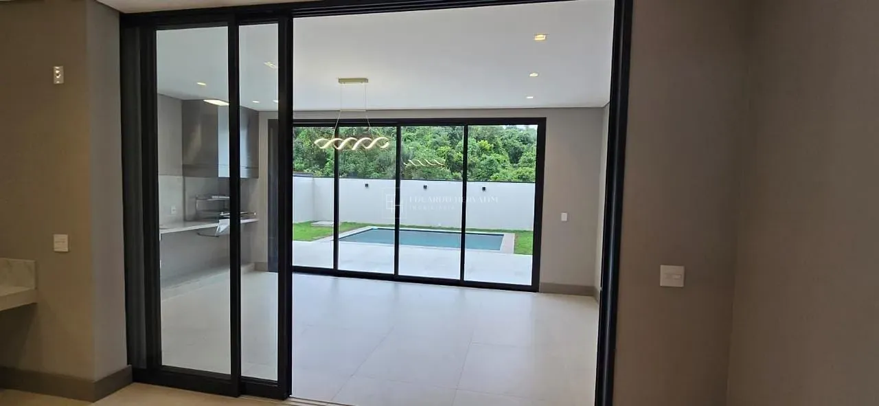 Casa, 3 quartos, 250 m² - Foto 8