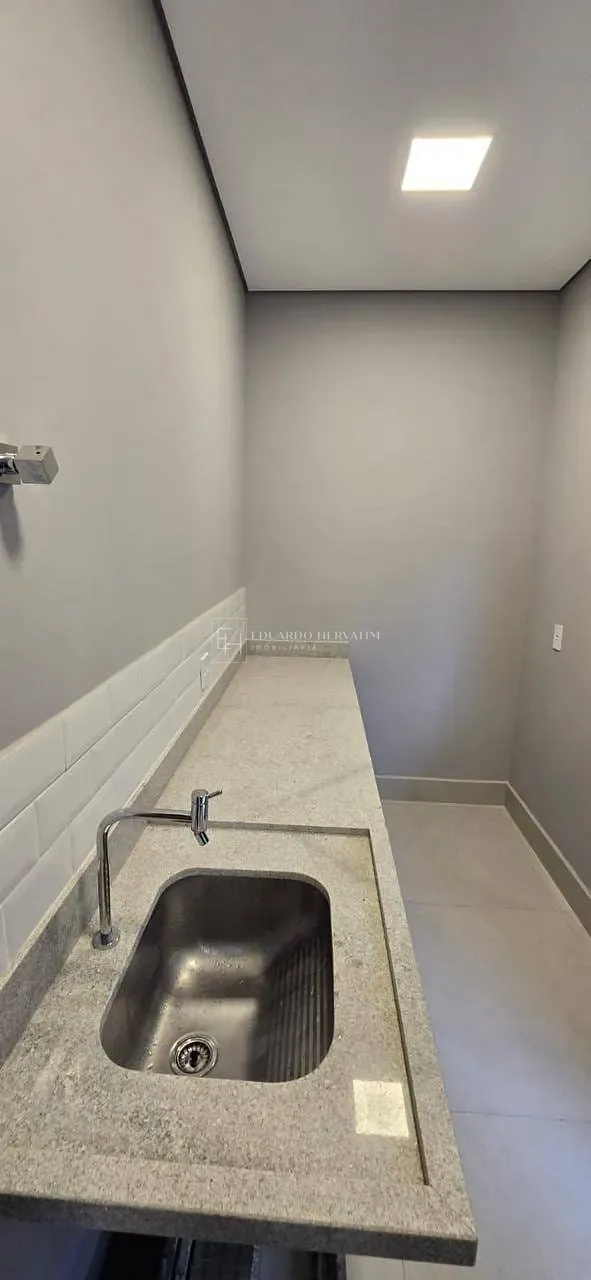 Casa, 3 quartos, 250 m² - Foto 27