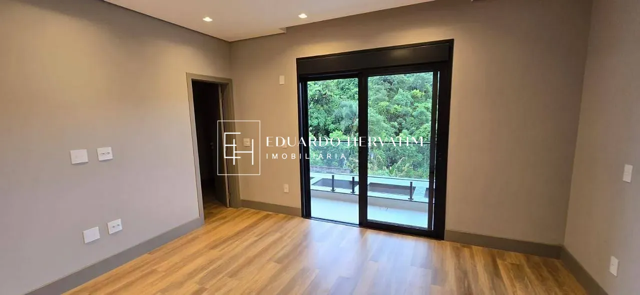 Casa, 3 quartos, 250 m² - Foto 28