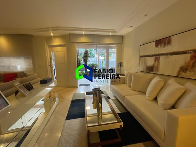 Casa com 450m² 5 quartos e 6 banheiros, à venda, no bairro Recreio dos Bandeirantes em Rio de Janeiro