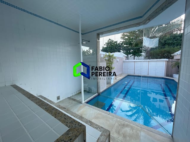 Casa com 450m² 5 quartos e 6 banheiros, à venda, no bairro Recreio dos Bandeirantes em Rio de Janeiro