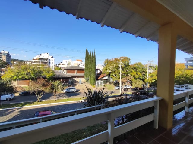Casa com 411m² 4 quartos e 3 banheiros, à venda, no bairro Centro em Nova Prata