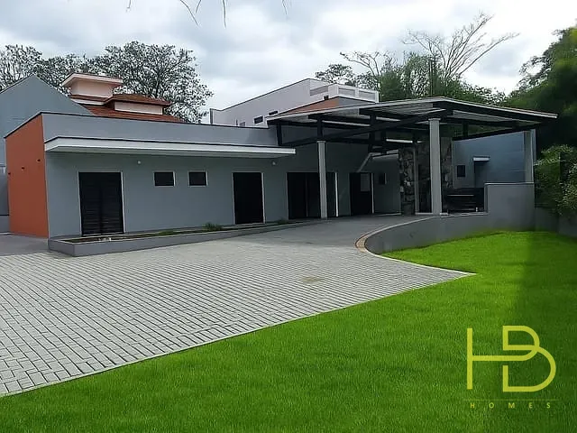 Casa 4 quartos e 4 banheiros, para alugar, no bairro Jardim Pagliato em Sorocaba