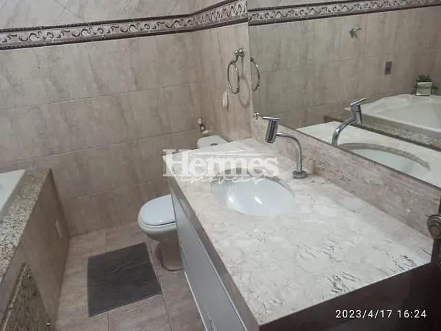 Casa com 350m² 3 quartos e 3 banheiros, à venda, no bairro Jardim Vista Alegre em Paulínia