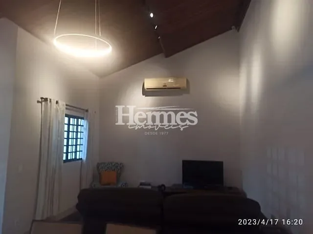 Casa com 350m² 3 quartos e 3 banheiros, à venda, no bairro Jardim Vista Alegre em Paulínia