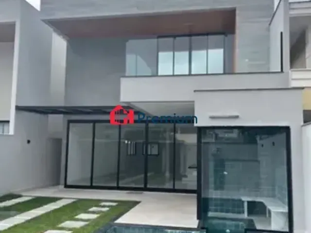 Casa 3 quartos e 5 banheiros, à venda, no bairro Recreio dos Bandeirantes em Rio de Janeiro