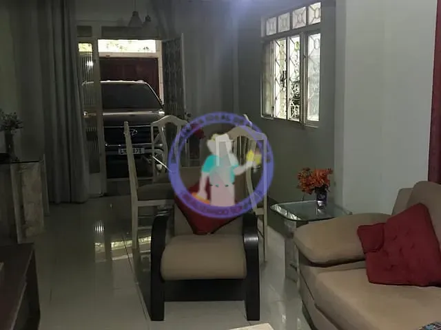 Casa com 260m² 5 quartos e 4 banheiros, à venda, no bairro Centro em Nilópolis