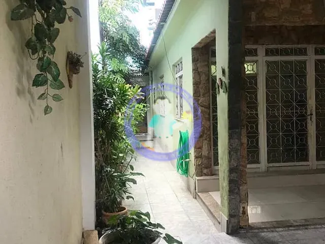 Casa com 260m² 5 quartos e 4 banheiros, à venda, no bairro Centro em Nilópolis