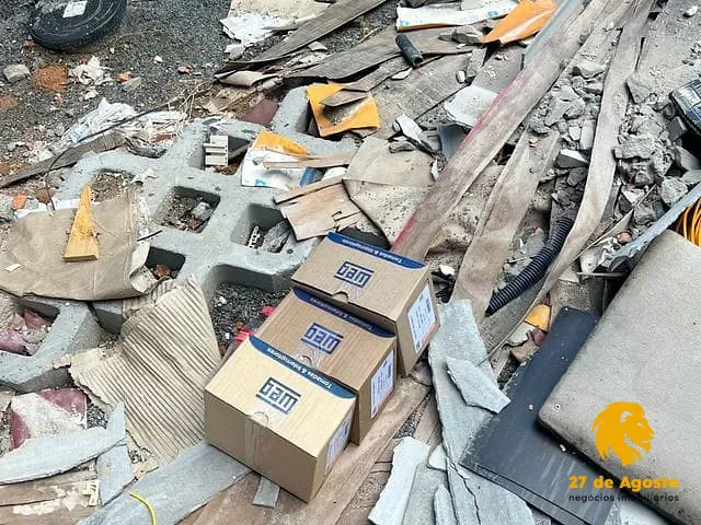 Casa com 77m² 3 quartos e 3 banheiros, à venda, no bairro Centro em Blumenau