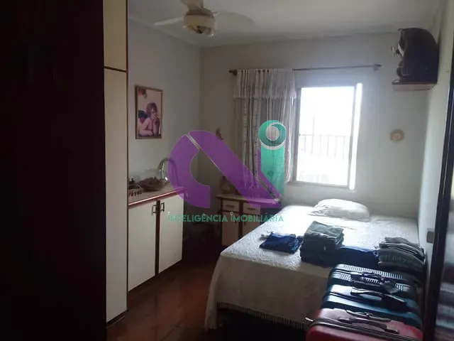 Casa com 125m² 3 quartos e 2 banheiros, à venda, no bairro Pestana em Osasco