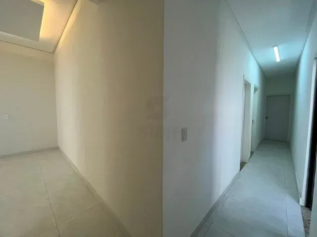 Casa 3 quartos e 4 banheiros, à venda, no bairro Clériston Andrade em Paulo Afonso