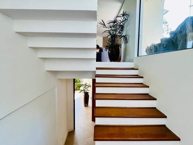 Casa 4 quartos e 5 banheiros, à venda, no bairro Siriúba em Ilhabela