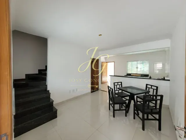 Casa 3 quartos e 2 banheiros, à venda, no bairro Parque Santana em Mogi das Cruzes