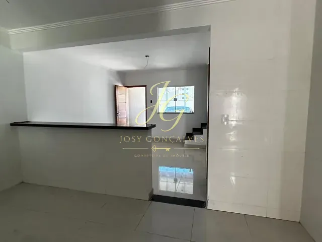 Casa 3 quartos e 2 banheiros, à venda, no bairro Parque Santana em Mogi das Cruzes