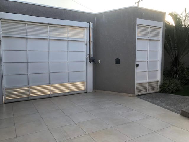 Casa 3 quartos e 3 banheiros, à venda, no bairro Jardim Santa Marta (Fazendinha) em Santana de Parnaíba