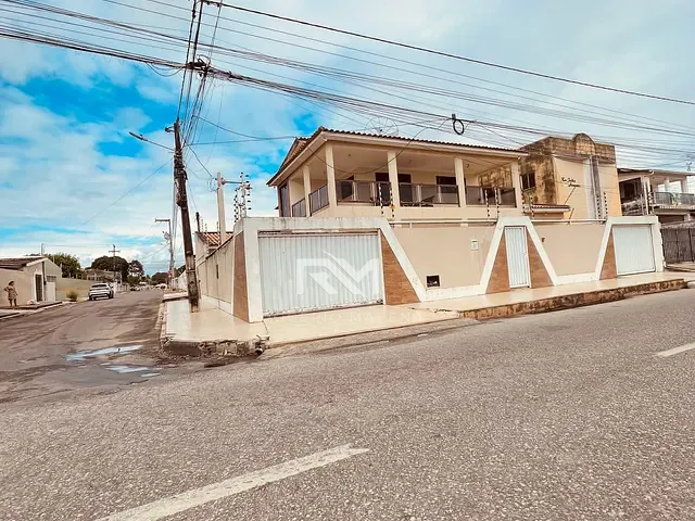 Casa com 272m² 4 quartos e 4 banheiros, à venda, no bairro Jardim Aeroporto em Bayeux