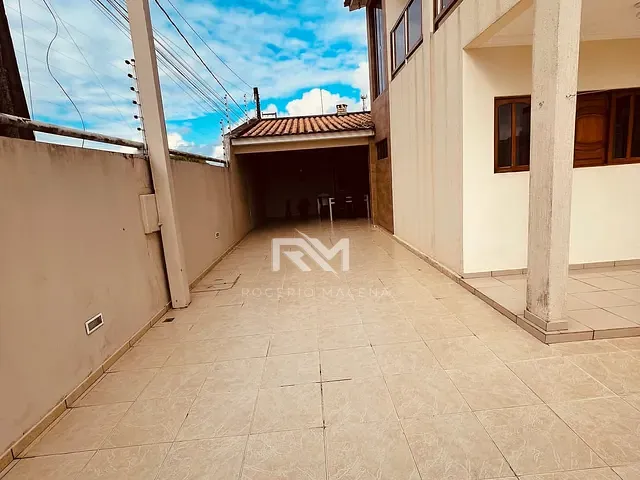 Casa com 272m² 4 quartos e 4 banheiros, à venda, no bairro Jardim Aeroporto em Bayeux