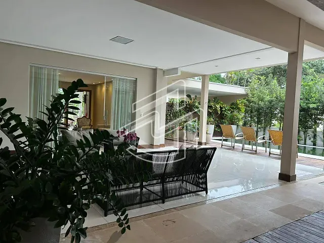 Casa 5 quartos e 6 banheiros, à venda ou para alugar, no bairro Atalaia em Ananindeua