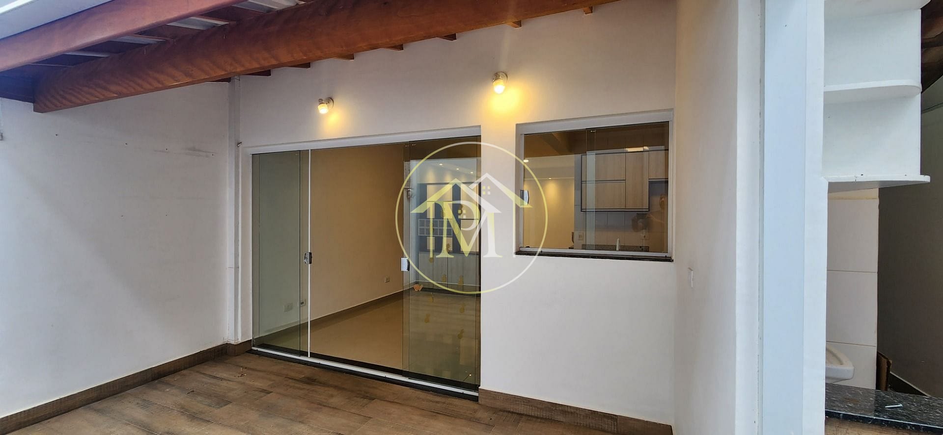 Casa à venda com 3 quartos, 120m² - Foto 11