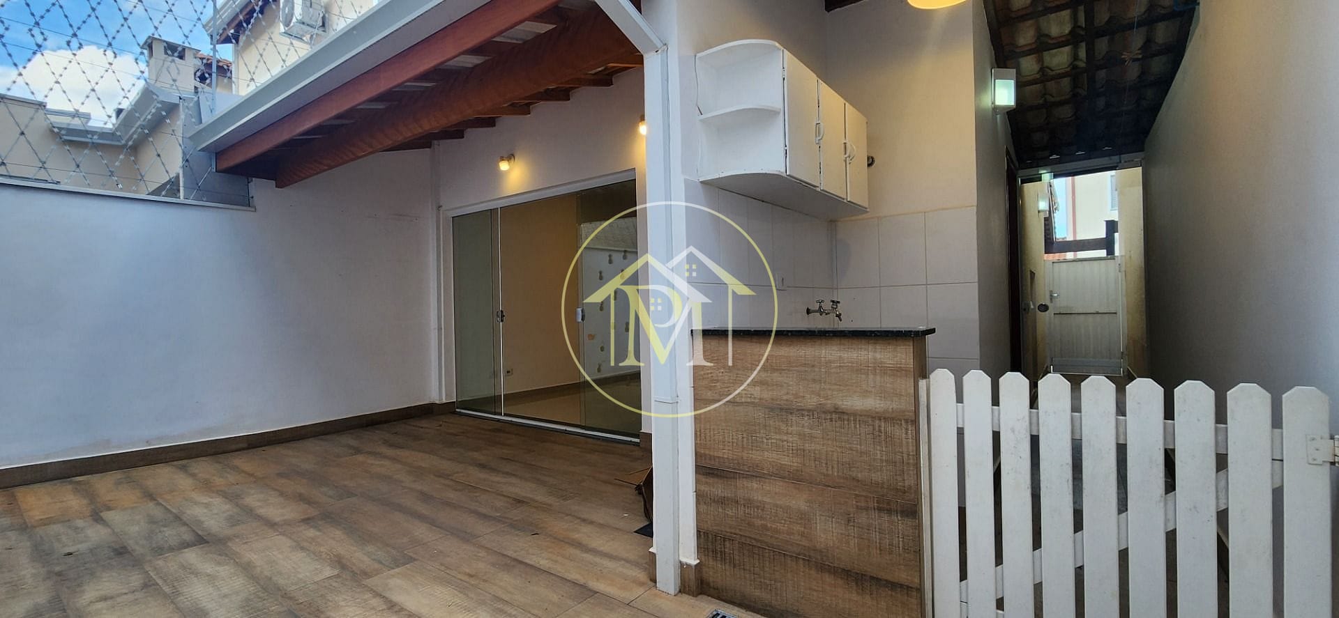 Casa à venda com 3 quartos, 120m² - Foto 14