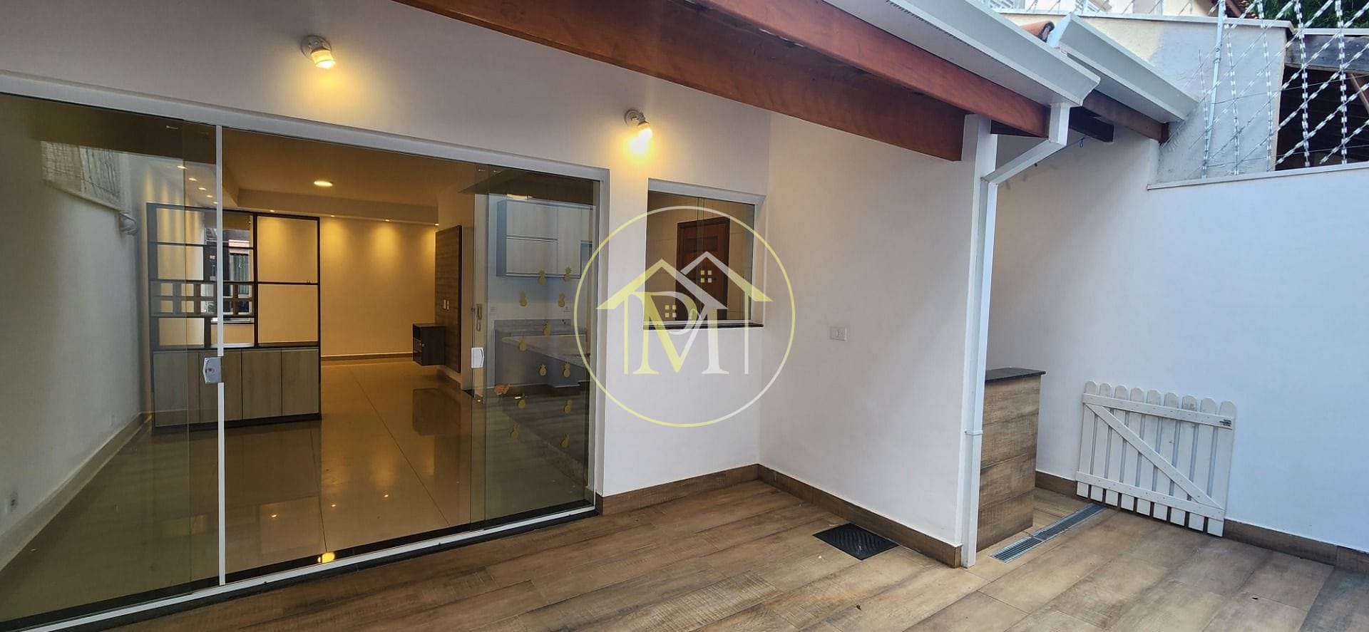 Casa à venda com 3 quartos, 120m² - Foto 10