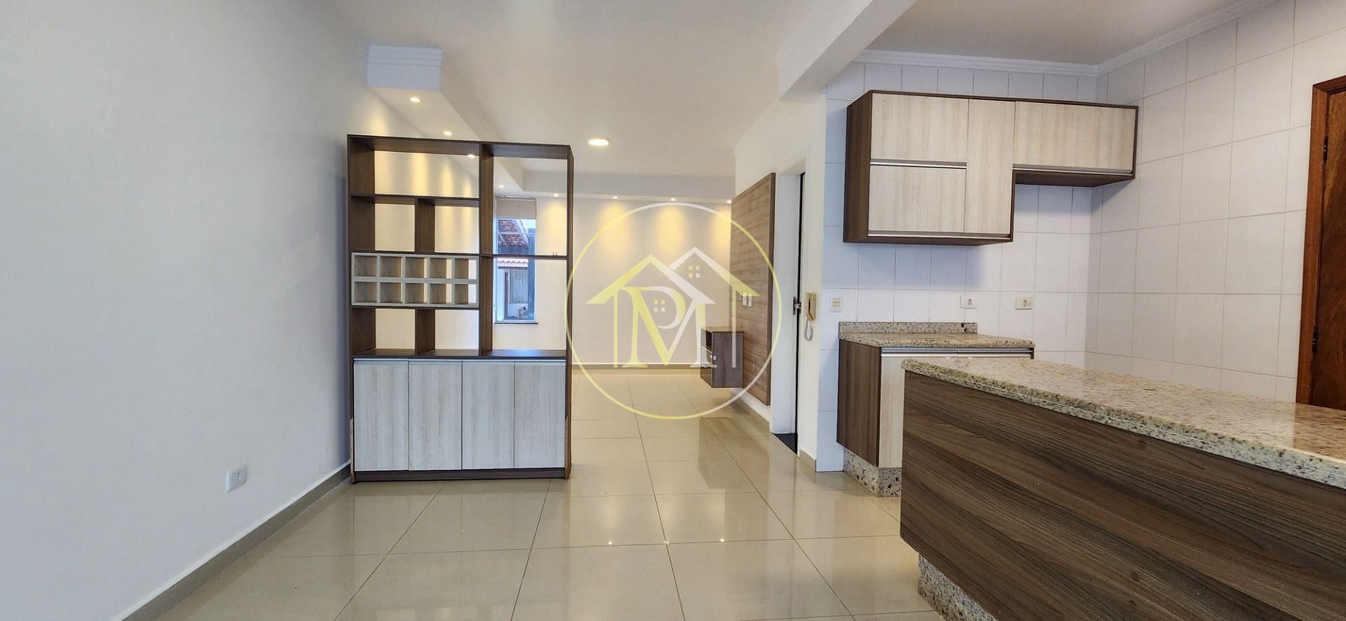 Casa à venda com 3 quartos, 120m² - Foto 3