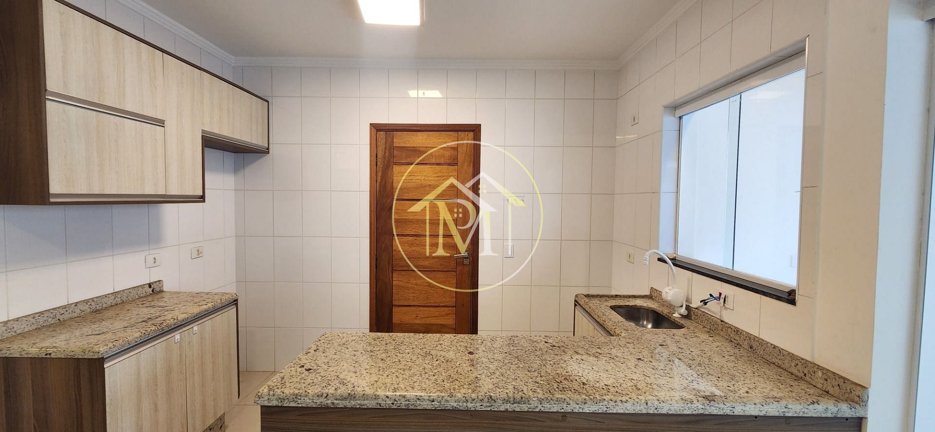 Casa à venda com 3 quartos, 120m² - Foto 8