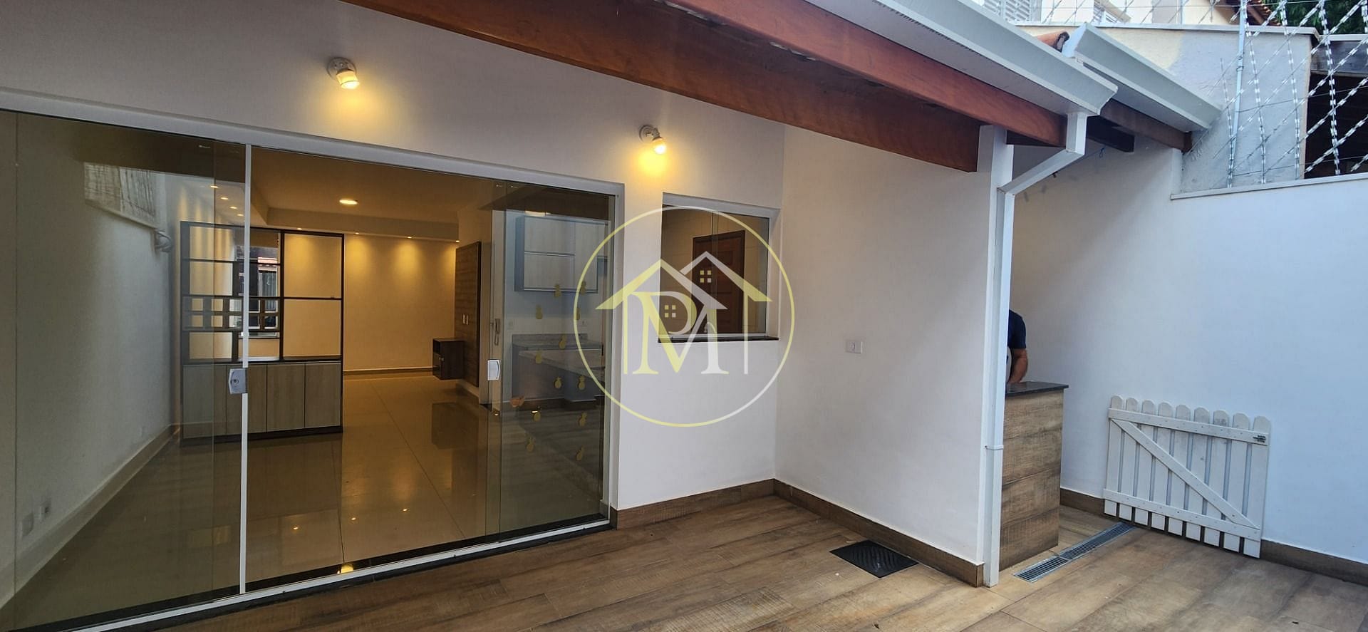 Casa à venda com 3 quartos, 120m² - Foto 9