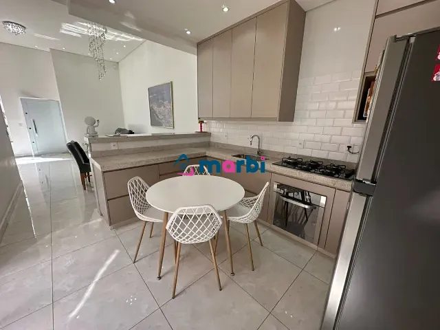Casa com 150m² 3 quartos e 2 banheiros, à venda, no bairro Parque Universitário em Americana