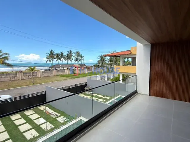 Casa com 240m² 4 quartos e 5 banheiros, à venda, no bairro Nossa Senhora da Vitória em Ilhéus