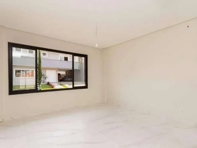 Casa com 252m² 3 quartos e 3 banheiros, à venda, no bairro Santa Felicidade em Curitiba
