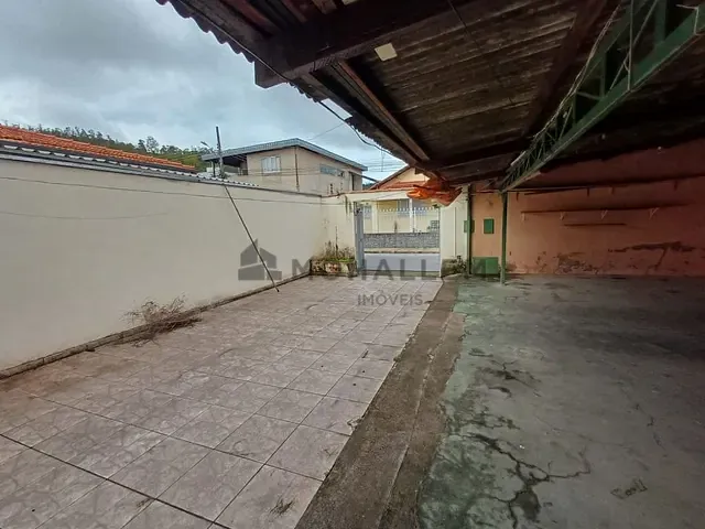Casa com 190m² 2 quartos e 1 banheiro, à venda, no bairro Pinheirinho em Itajubá