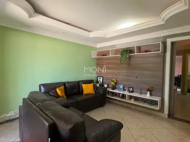 Casa 3 quartos e 2 banheiros, à venda, no bairro Samambaia Norte (Samambaia) em Brasília