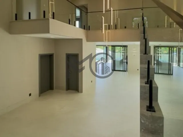 Casa com 462m² 5 quartos e 6 banheiros, à venda, no bairro Centro Político Administrativo em Cuiabá
