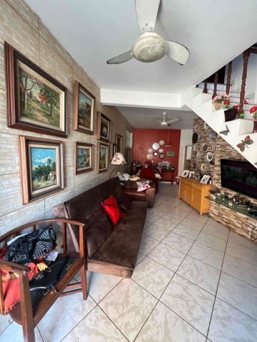Casa 3 quartos e 1 banheiro, à venda, no bairro inhauma em Rio de Janeiro
