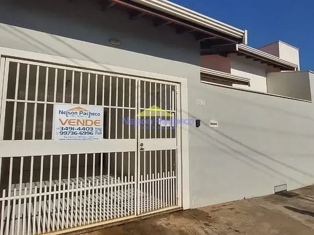 Casa com 133m² 2 quartos e 1 banheiro, à venda, no bairro Santa Terezinha em Capivari