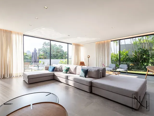 Casa com 1200m² 3 quartos e 6 banheiros, à venda, no bairro Jardim dos Estados em São Paulo