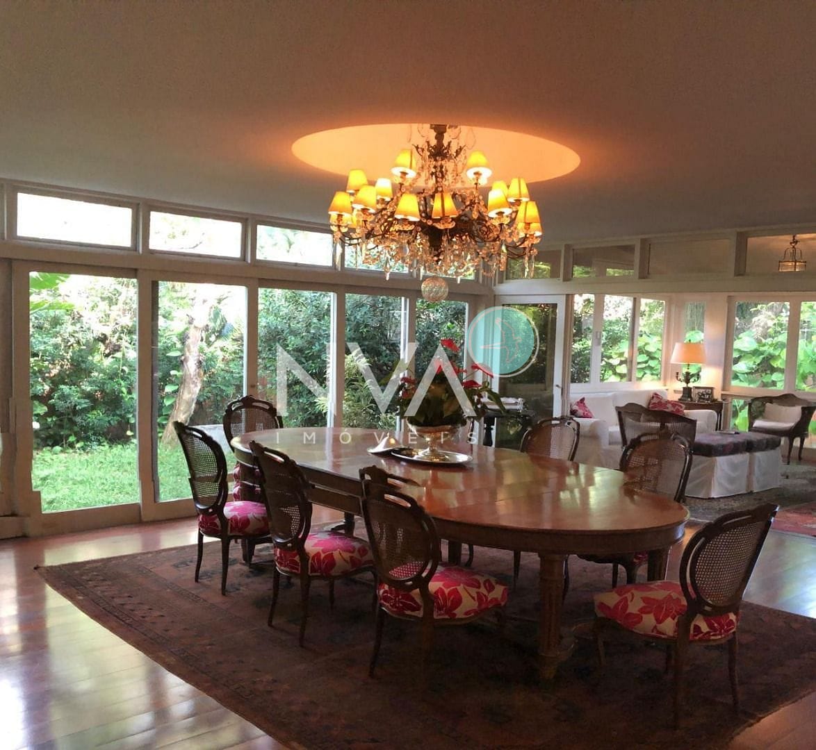 Casa à venda e aluguel com 5 quartos, 498m² - Foto 2