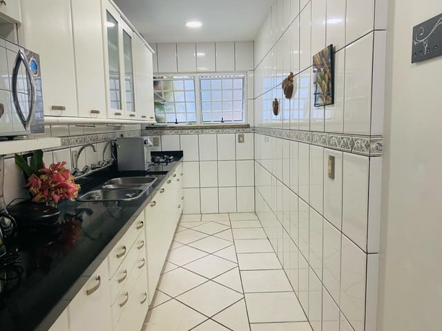 Casa com 360m² 5 quartos e 5 banheiros, à venda, no bairro Vargem Grande em Rio de Janeiro