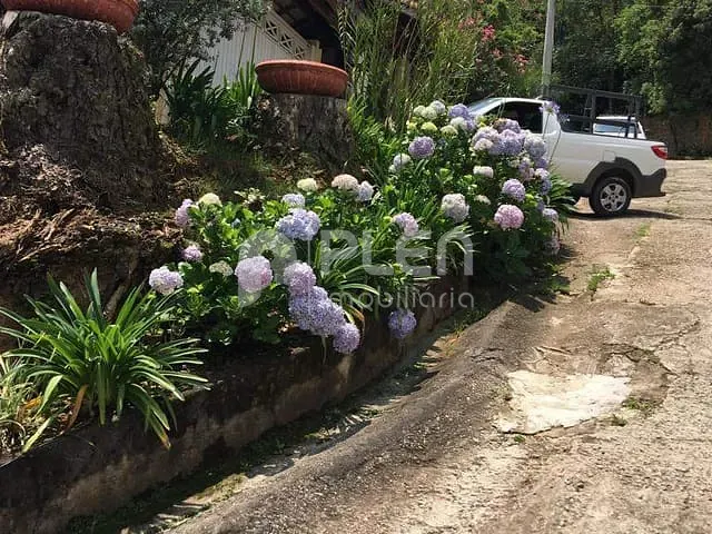Casa com 885m² 4 quartos e 5 banheiros, à venda, no bairro Roseira em Mairiporã