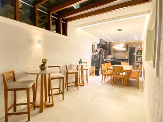 Casa 4 quartos e 1 banheiro, para alugar, no bairro Recreio dos Bandeirantes em Rio de Janeiro