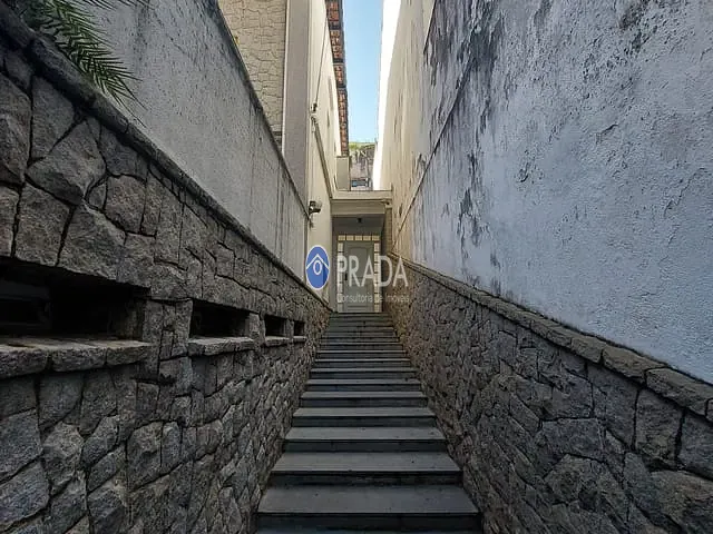 Casa com 224m², à venda, no bairro Jardim das Bandeiras em São Paulo